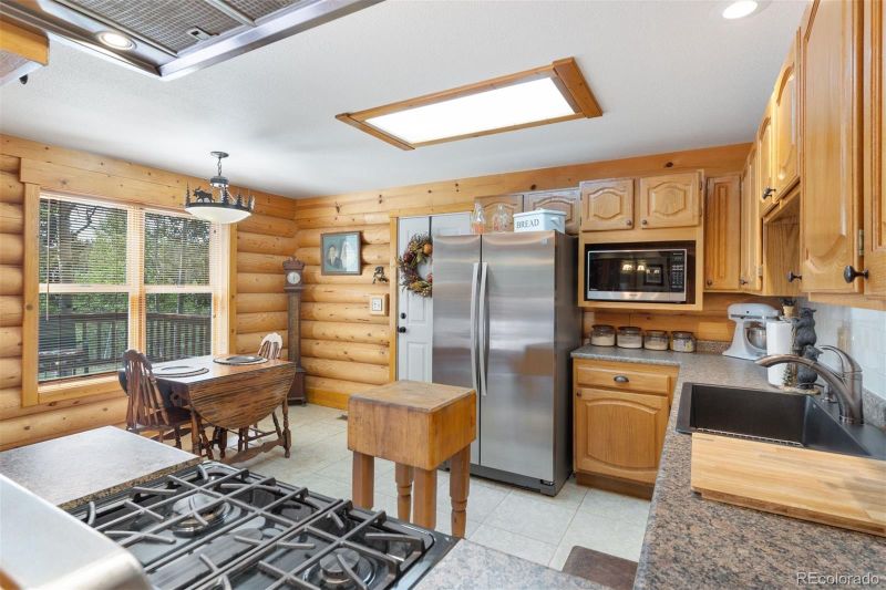 134 Rainbow Trl, Divide, CO 80814