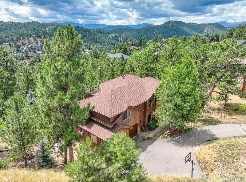 26226 Sweetbriar Trl, Evergreen, CO 80439