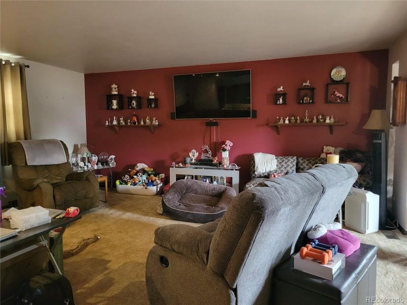 2697 S Depew Pl, Lakewood, CO 80227