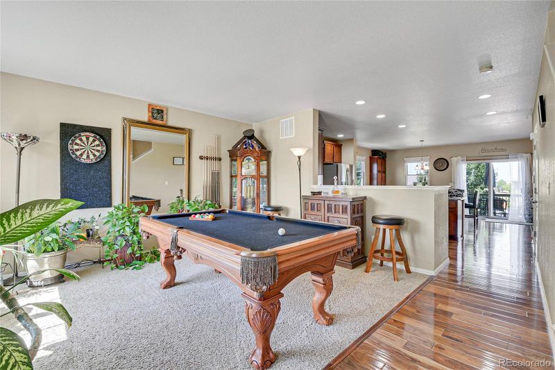 24727 E Saratoga Pl, Aurora, CO 80016