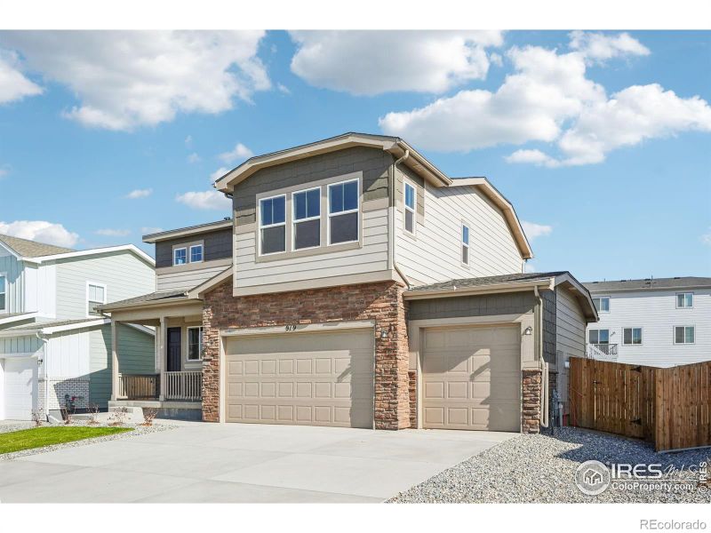 919 Columbia St, Johnstown, CO 80534