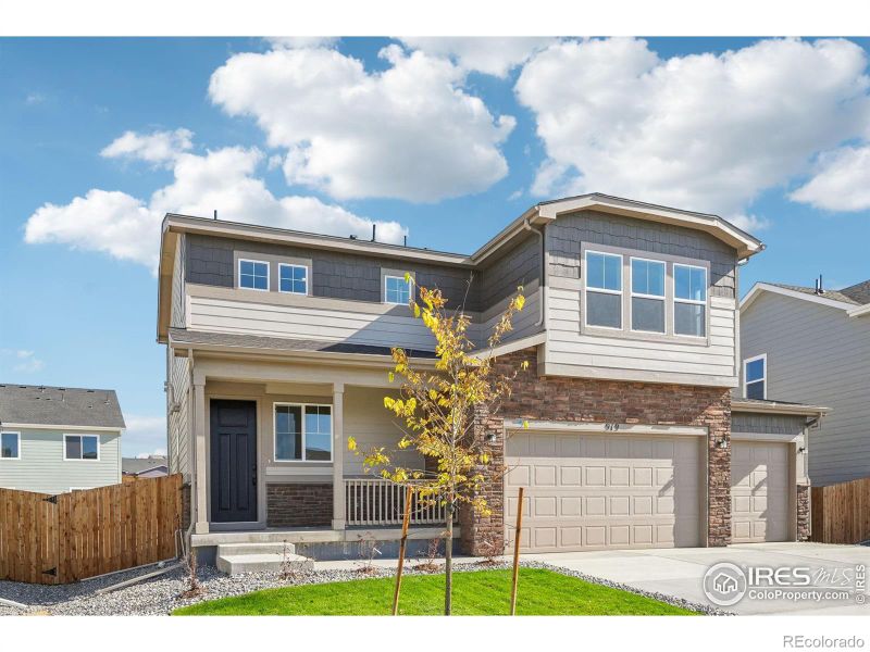 919 Columbia St, Johnstown, CO 80534
