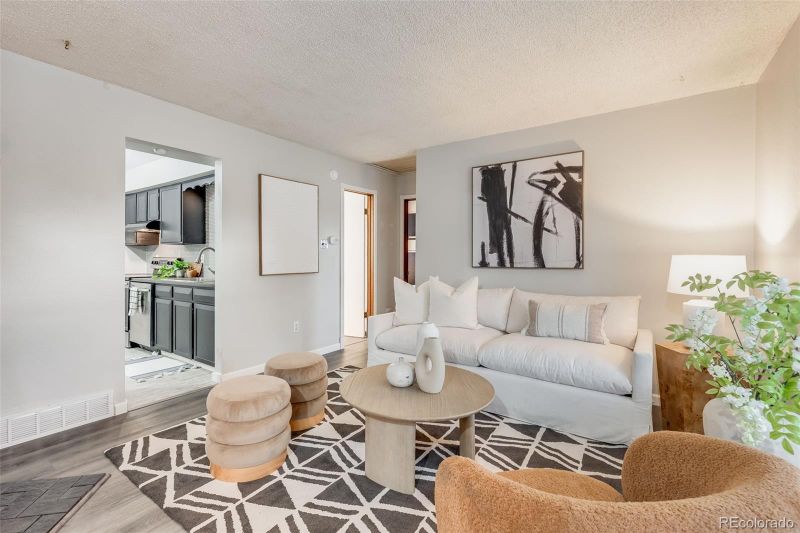2194 S Ouray St, Aurora, CO 80013