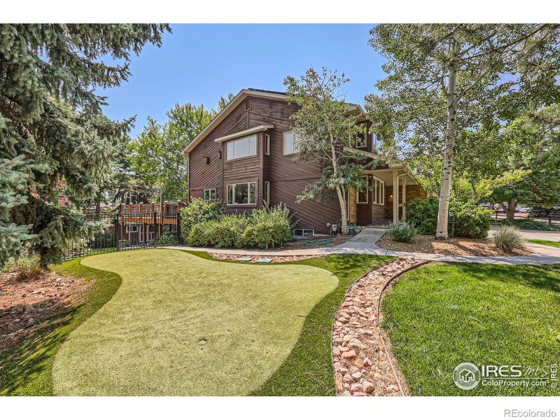 13730 Silverton Dr, Broomfield, CO 80020