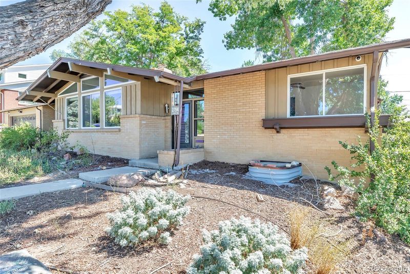 2794 S Ingalls Way, Denver, CO 80227