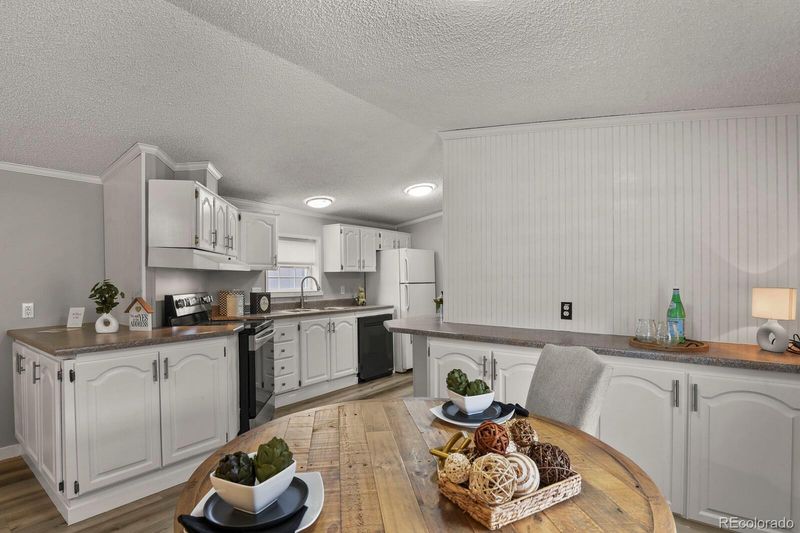 8432 Cook Way, Denver, CO 80229