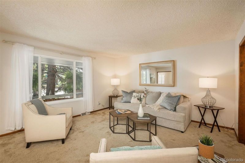 767 S Lima St, Aurora, CO 80012