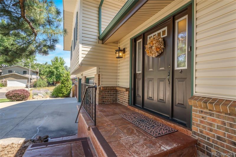9706 W Iowa Dr, Lakewood, CO 80232