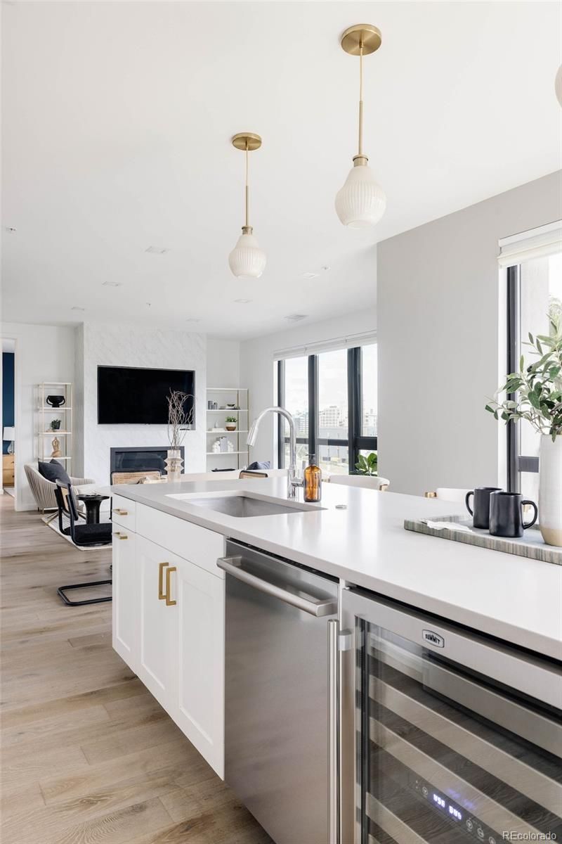 1735 Central St #402, Denver, CO 80211