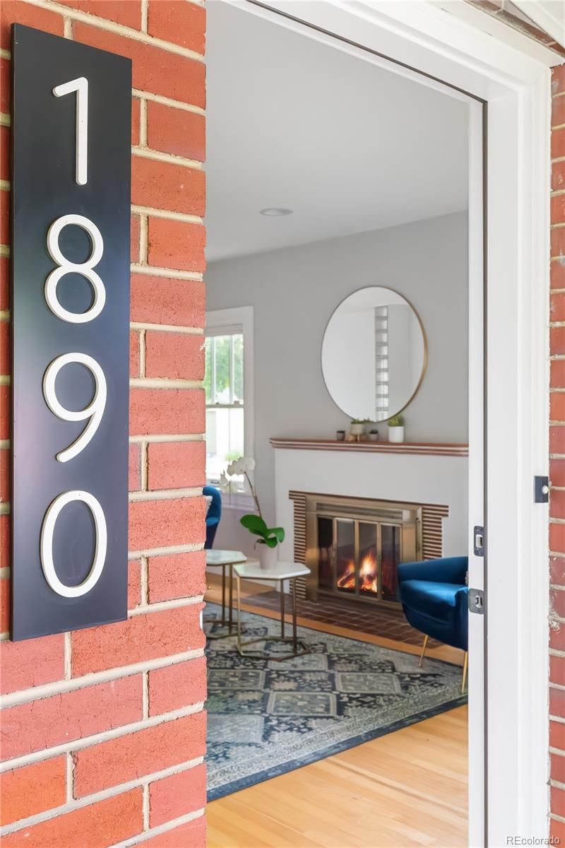 1890 S Sherman St, Denver, CO 80210