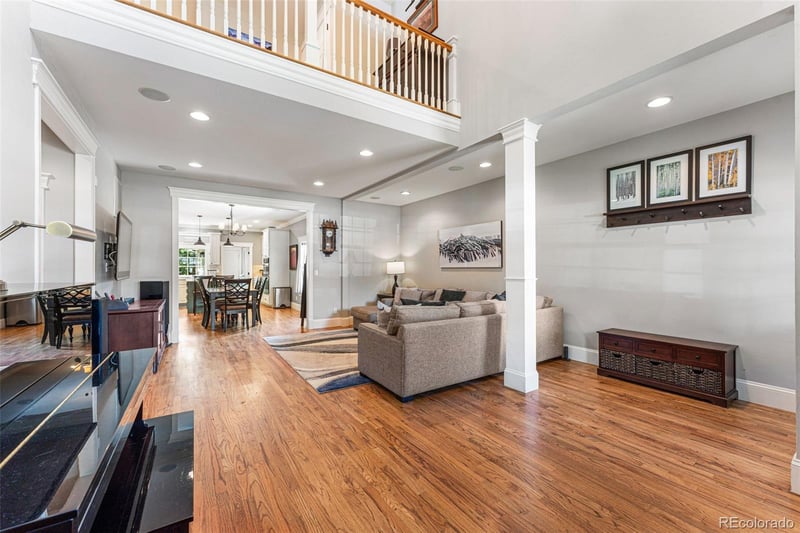 3071 S Bellaire St, Denver, CO 80222