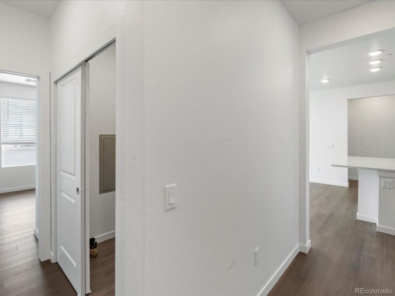 6153 N Ceylon St #201, Denver, CO 80249