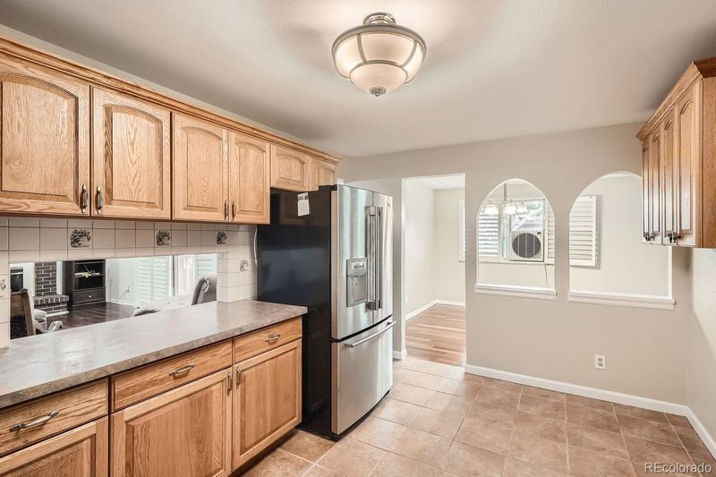 679 S Oswego St, Aurora, CO 80012