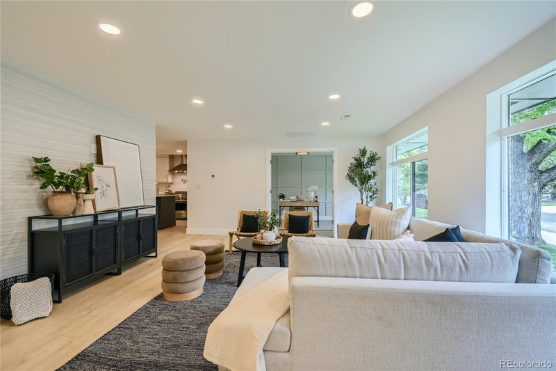 3926 S Jersey St, Denver, CO 80237