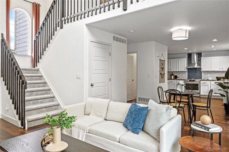 1373 Lambert Cir, Lafayette, CO 80026