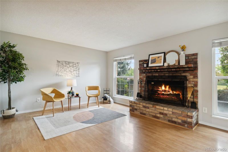 3855 S Monaco St #108, Denver, CO 80237