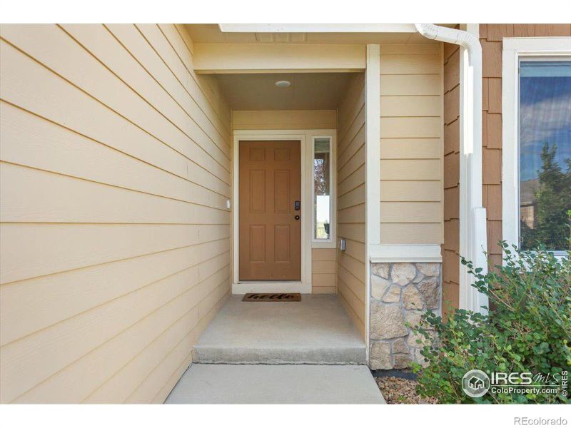 1549 New Season Dr, Windsor, CO 80550