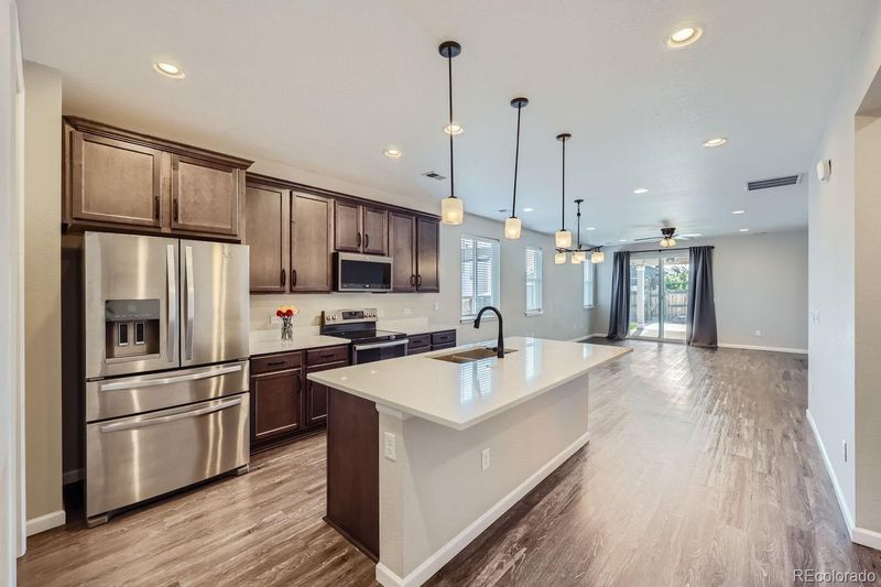 6368 Vista Cliff Loop, Castle Rock, CO 80104