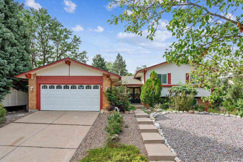 12150 E Arizona Dr, Aurora, CO 80012