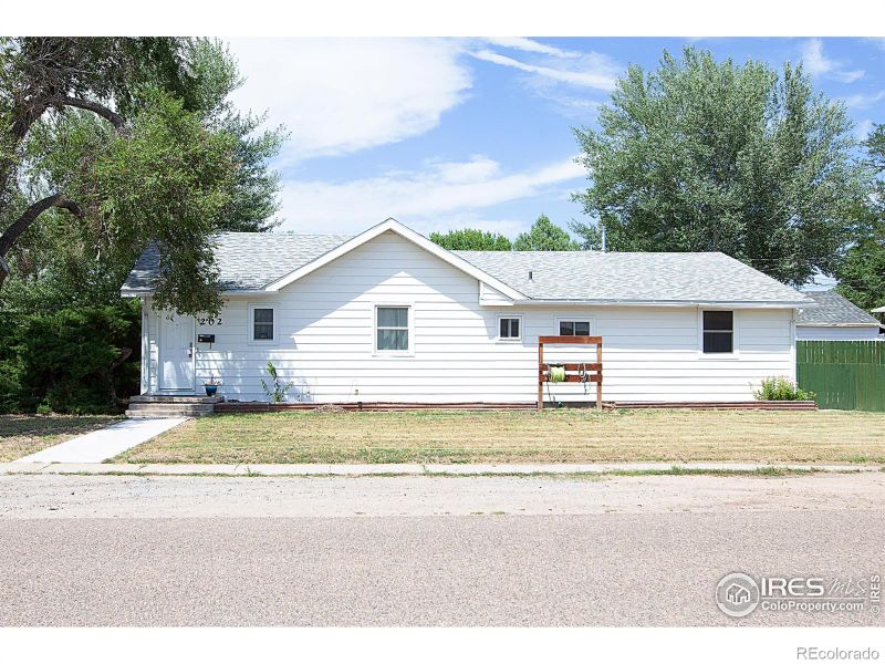 202 N 9th Ave, Sterling, CO 80751