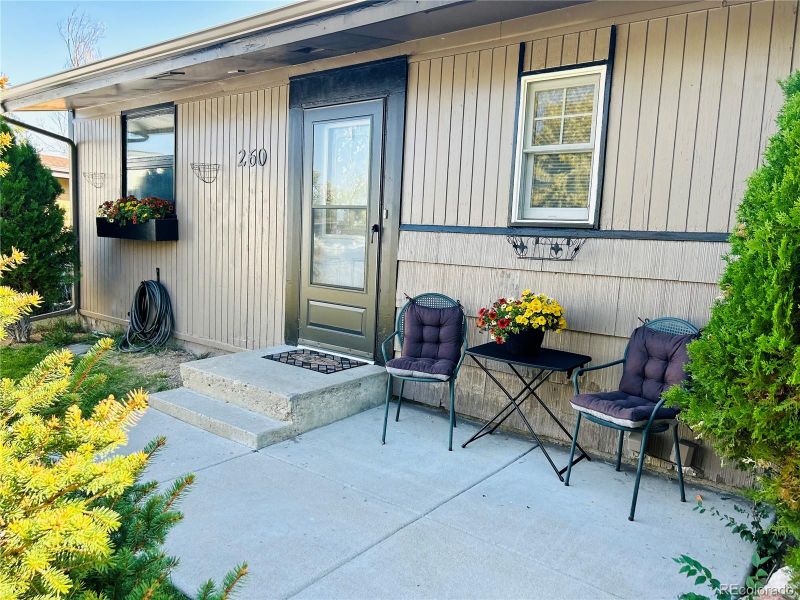 260 Cortez St, Denver, CO 80221