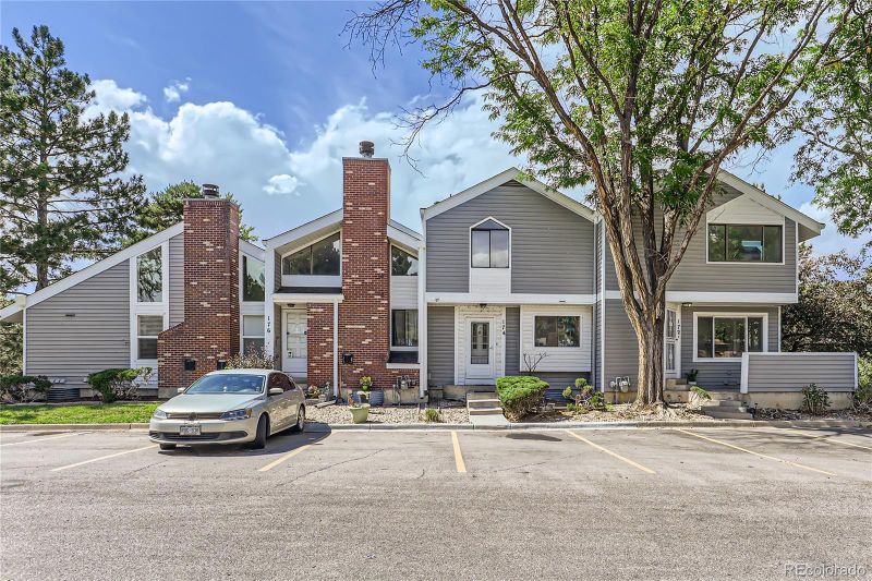 172 S Nome St, Aurora, CO 80012