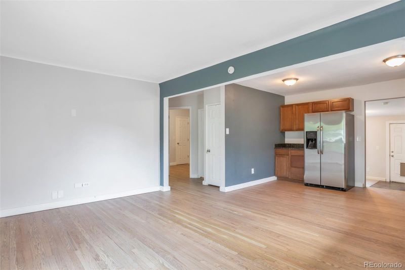 1270 Syracuse St, Denver, CO 80220