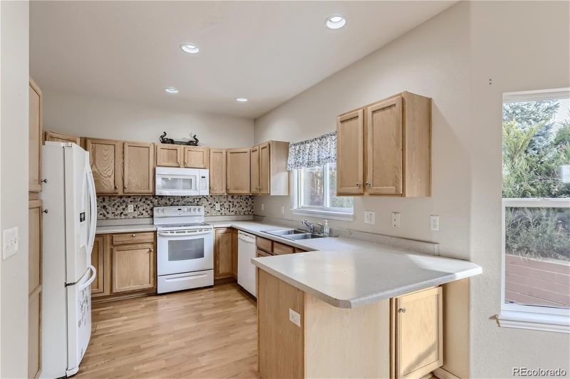 18554 E Bethany Pl, Aurora, CO 80013