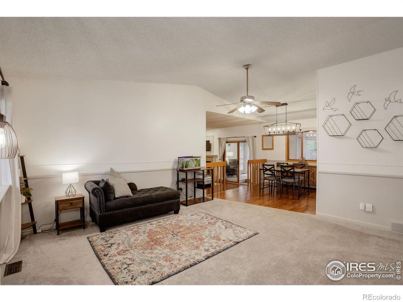 4261 Pin Oak Dr, Loveland, CO 80538