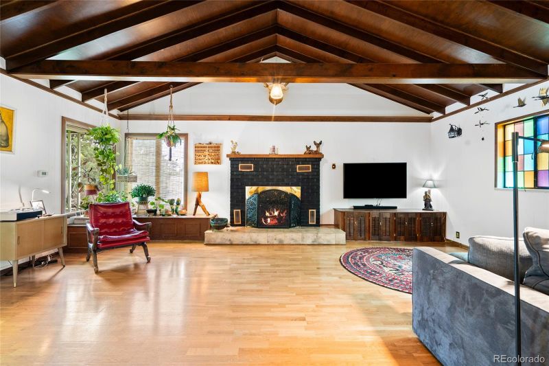 6424 Newland St, Arvada, CO 80003