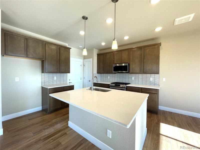6879 Diamant Vw, Colorado Springs, CO 80918