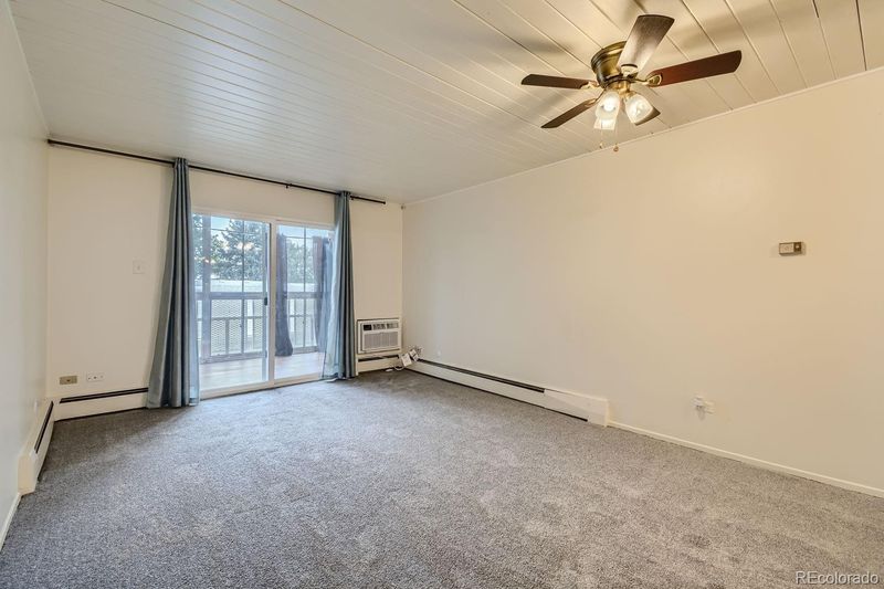 655 S Clinton St #10B, Denver, CO 80247