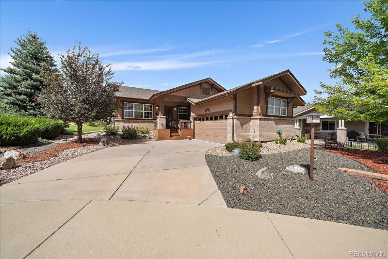 23469 E Canyon Pl, Aurora, CO 80016