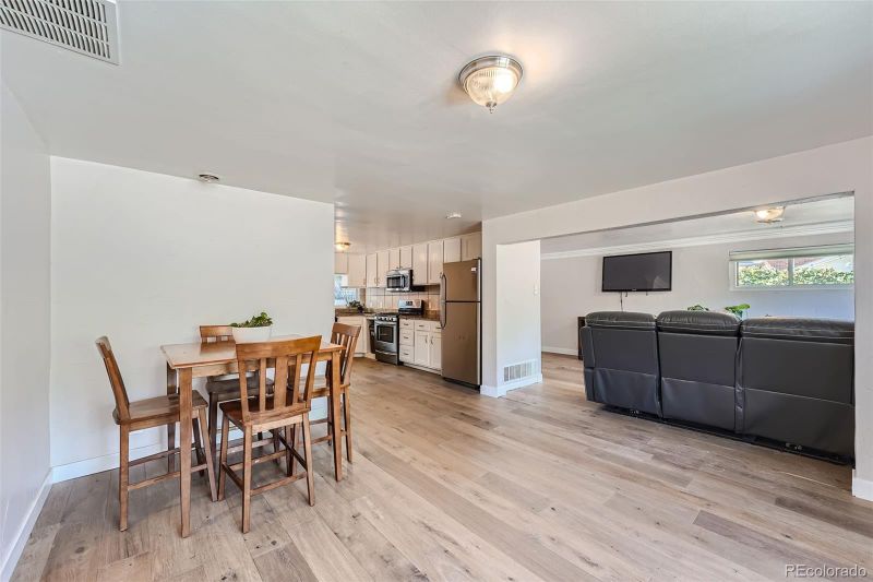 10400 W 23rd Ave, Lakewood, CO 80215