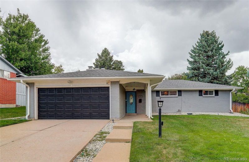 3367 S Verbena Ct, Denver, CO 80231