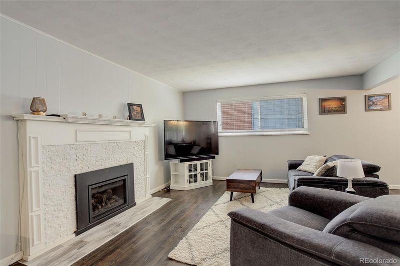 3367 S Verbena Ct, Denver, CO 80231