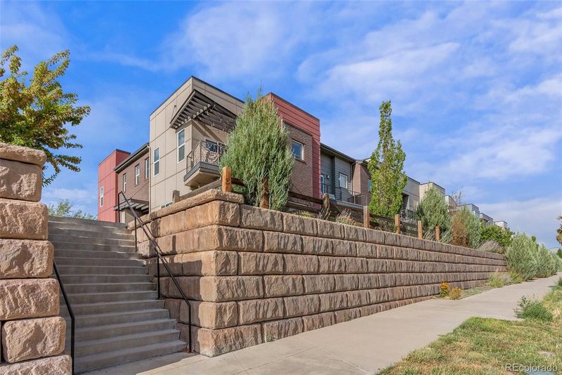 6604 Fern Dr, Denver, CO 80221