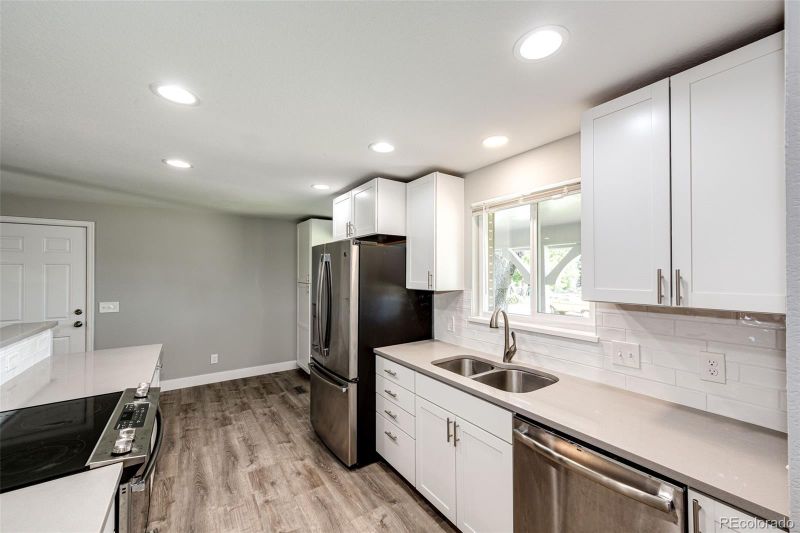 620 E Fremont Ave, Centennial, CO 80122
