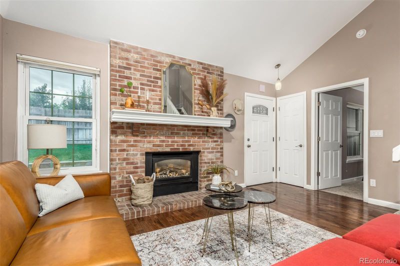 14110 E Dickinson Dr #D, Aurora, CO 80014