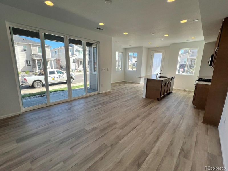 22893 E Tufts Ave #B, Aurora, CO 80015