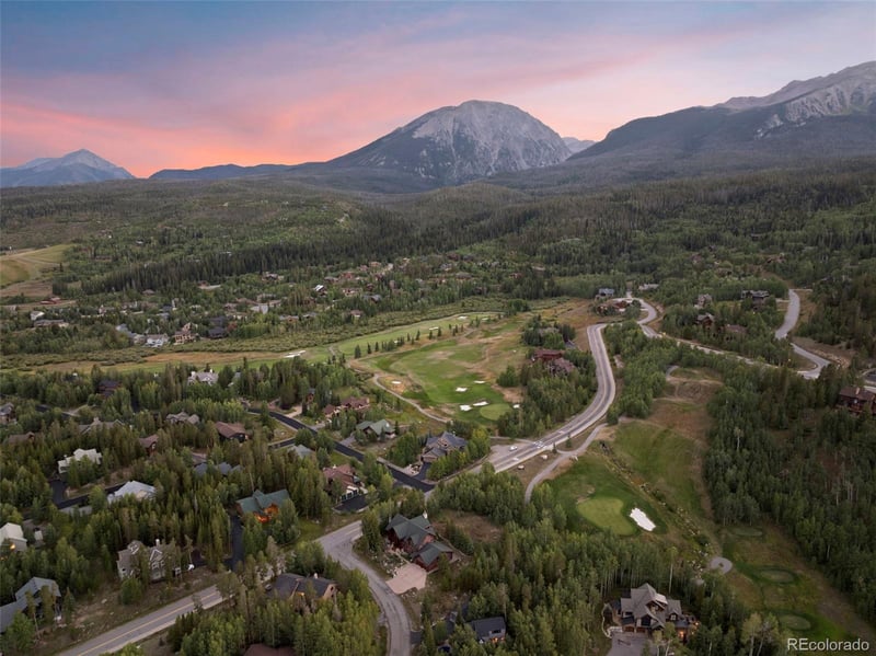 395 Black Hawk Cir, Silverthorne, CO 80498