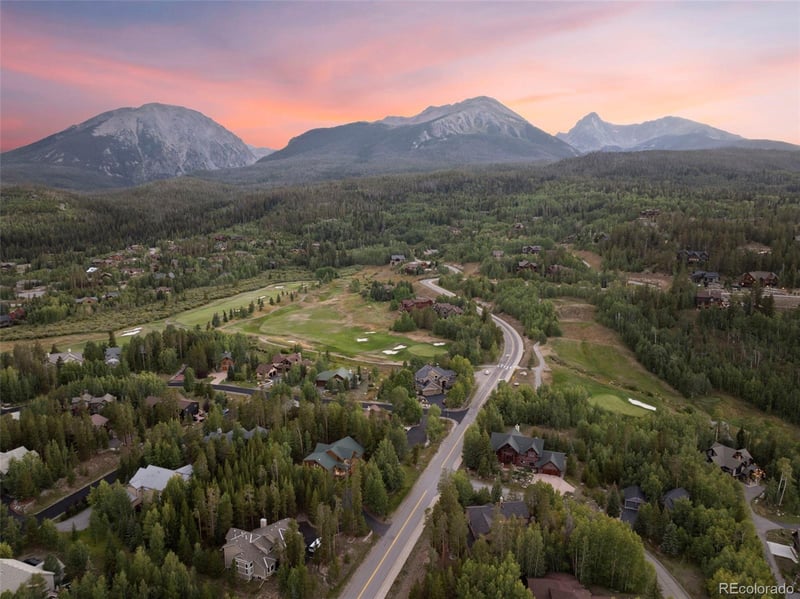 395 Black Hawk Cir, Silverthorne, CO 80498
