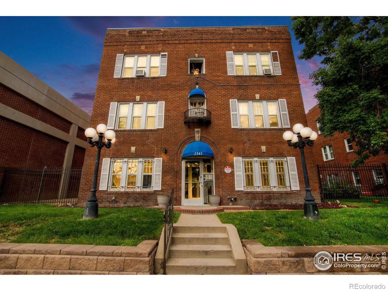 1341 N Washington St #2, Denver, CO 80203