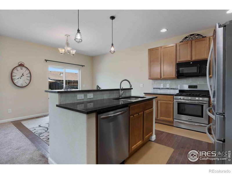 532 S Carriage Dr, Milliken, CO 80543