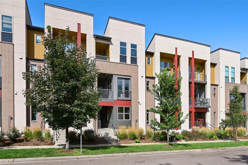 537 S Upham Ct, Lakewood, CO 80226
