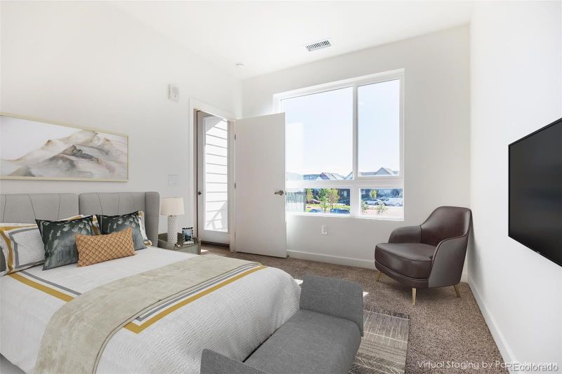 5702 N Central Park Blvd #105, Denver, CO 80238