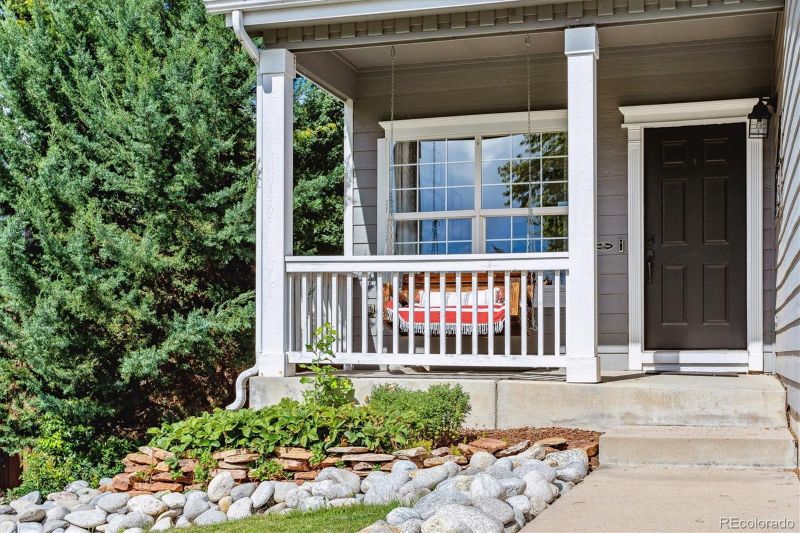 1285 Thornbury Pl, Highlands Ranch, CO 80129