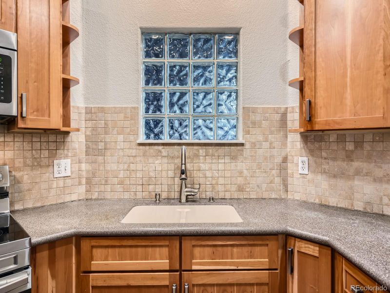 1661 W Canal Cir #324, Littleton, CO 80120
