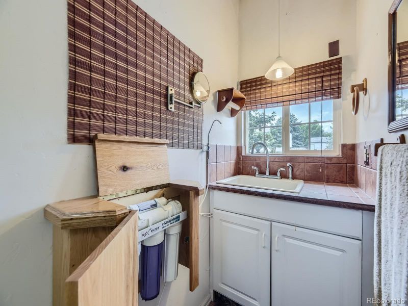 7820 S Garrison St, Littleton, CO 80128