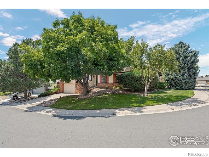 15532 E Kenyon Ave, Aurora, CO 80013